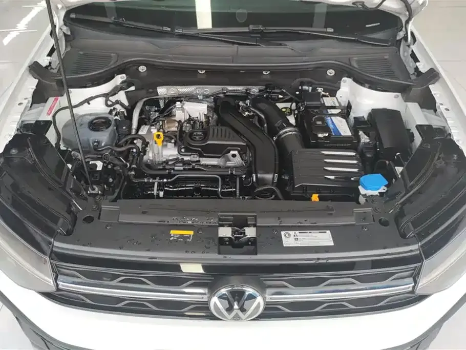 Volkswagen Tharu — фото 9