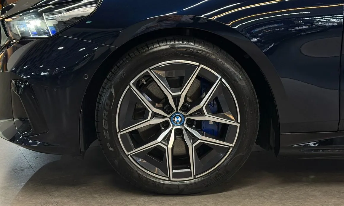 BMW i5 2024 из KR, фото 7