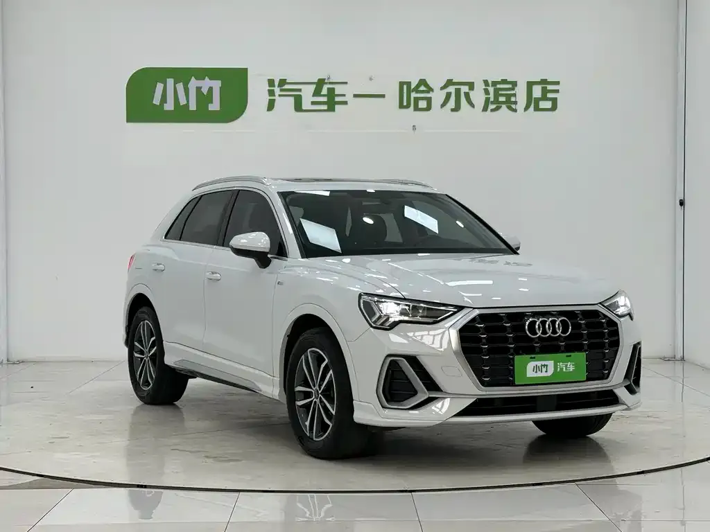 Audi Q3 — фото 3