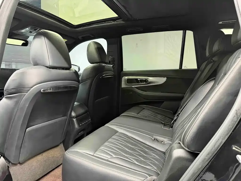 GAC Motor Trumpchi GS8 — фото 4