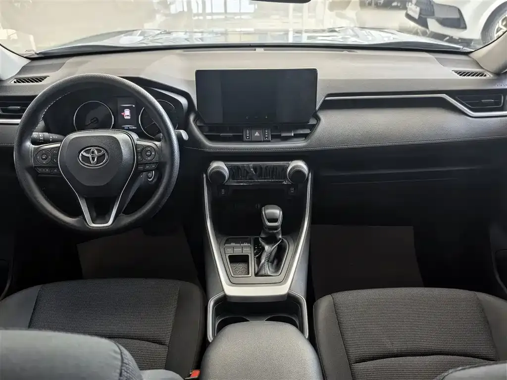 Toyota RAV4 2024 из CN, фото 10