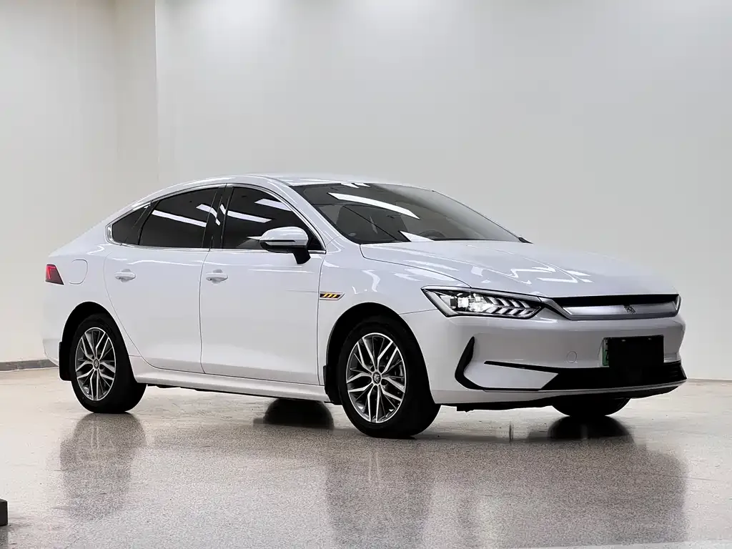 BYD Qin PLUS 2023 из CN, фото 5