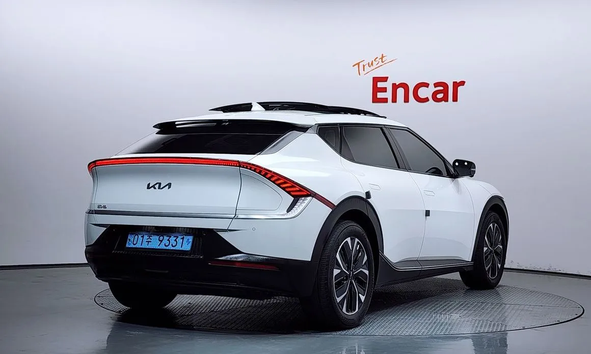 Kia EV6 2023 из KR, фото 5