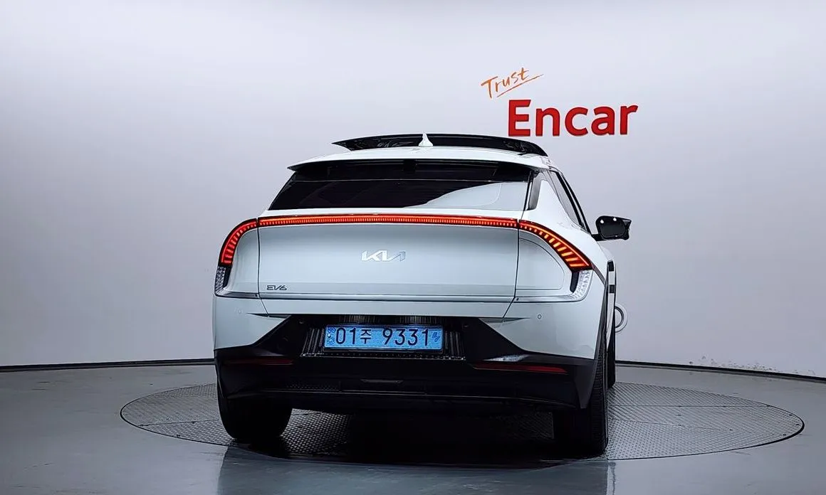 Kia EV6 2023 из KR, фото 3