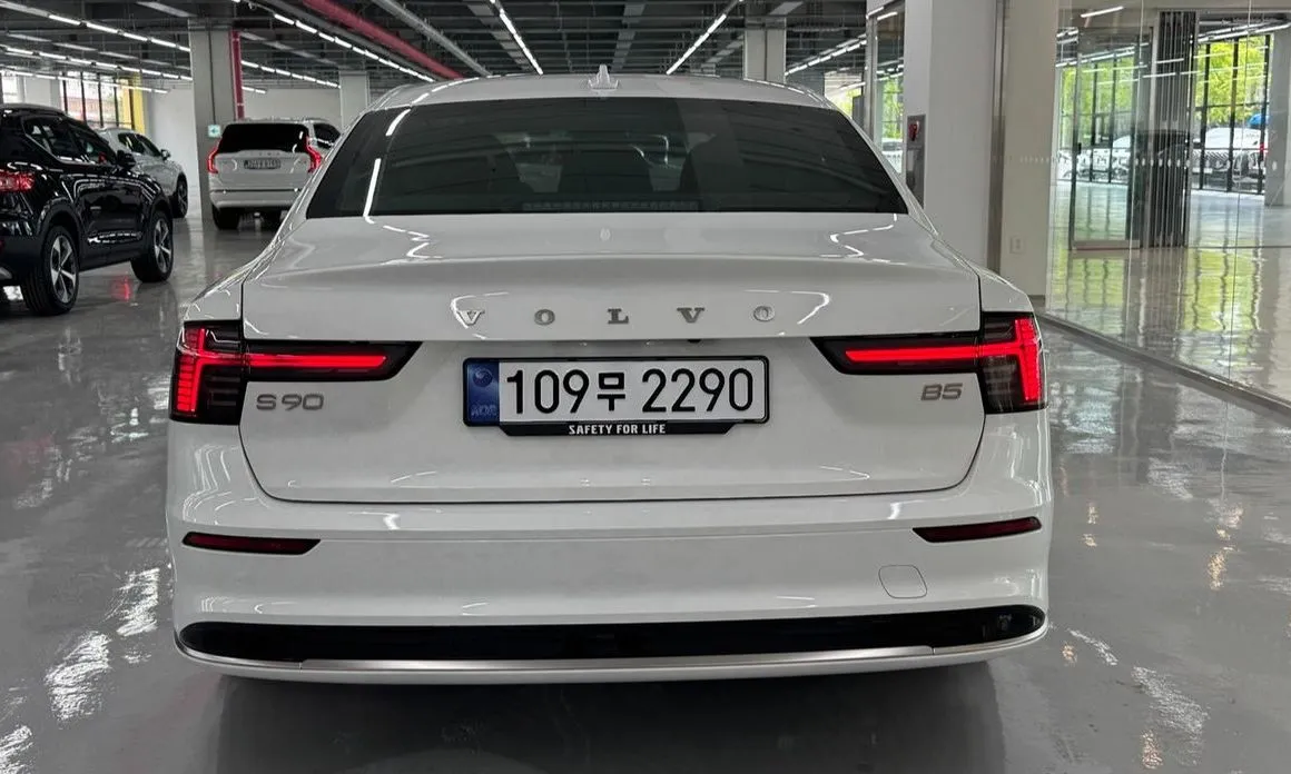 Volvo S90 — фото 7