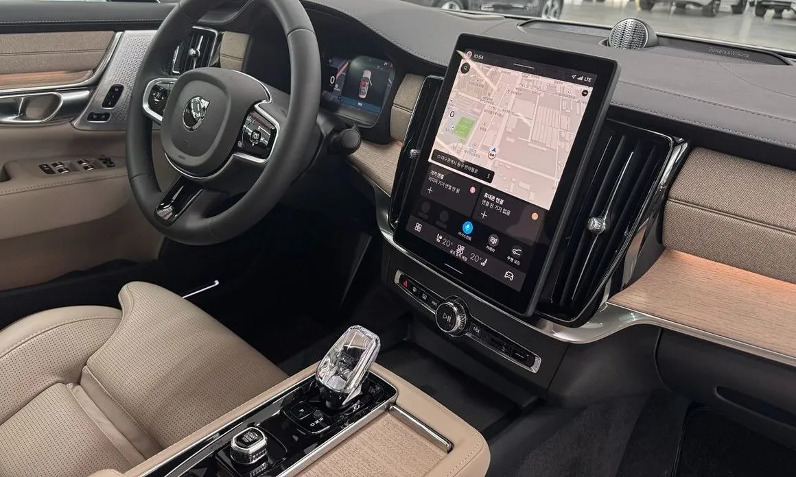 Volvo S90 — фото 4
