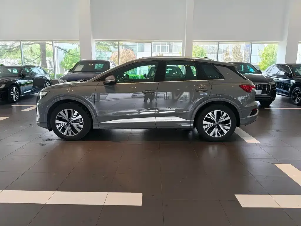 Audi Q4 e-tron 2025 из CN, фото 3