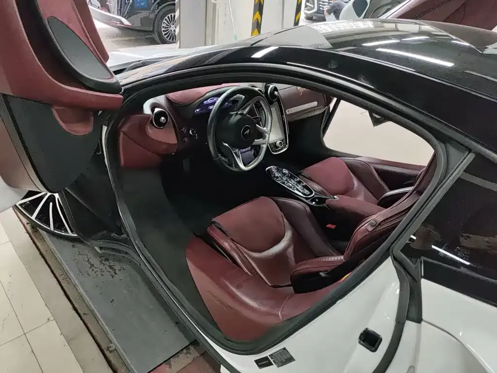 McLaren GT 2022 из CN, фото 3