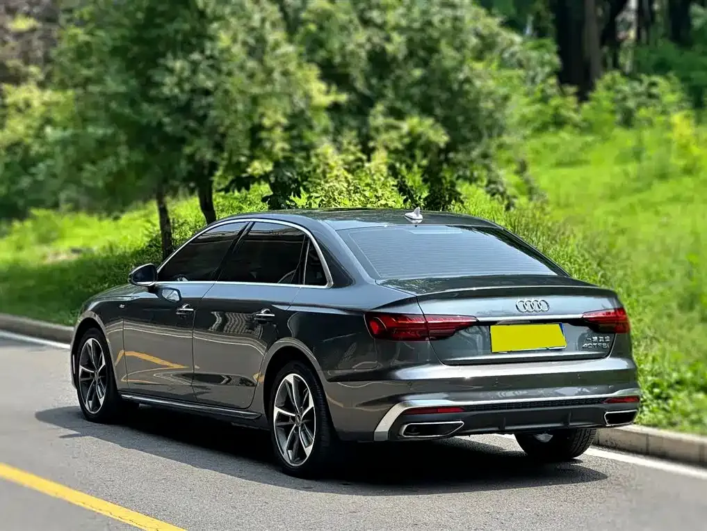 Audi A4L — фото 3