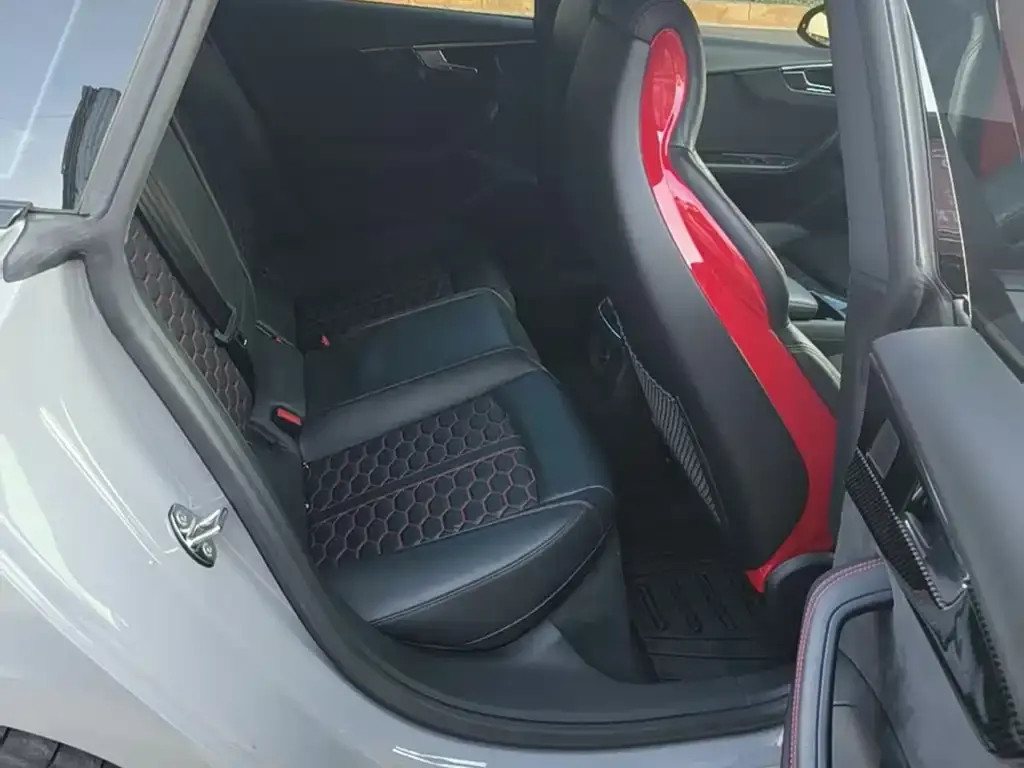 Audi RS 5 2023 из CN, фото 4