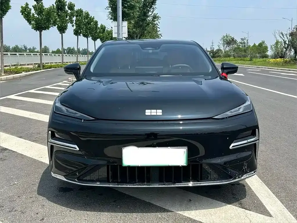 Geely Galaxy Xingyao 8 2025 из CN, фото 6