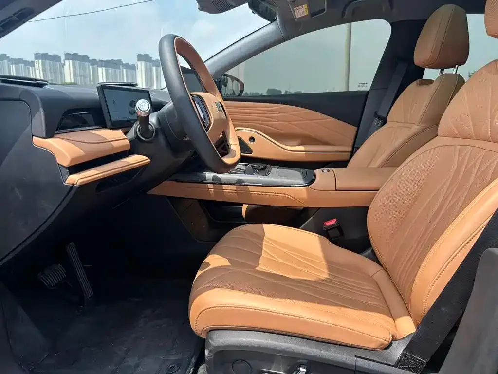 Geely Galaxy Xingyao 8 2025 из CN, фото 3