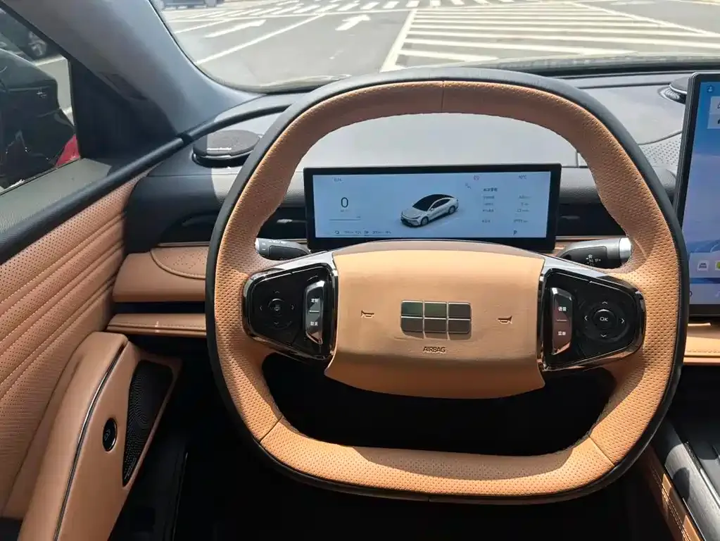 Geely Galaxy Xingyao 8 2025 из CN, фото 5