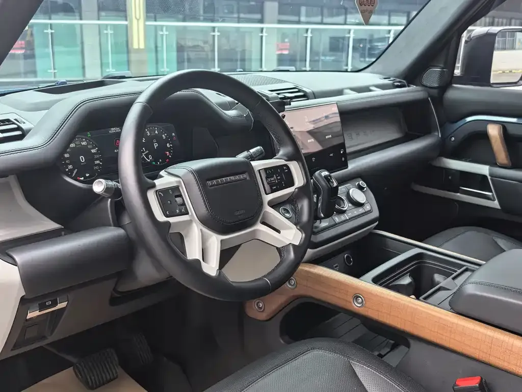 Land Rover Defender — фото 3
