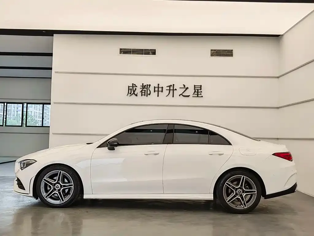 Mercedes-Benz CLA (Import) — фото 9