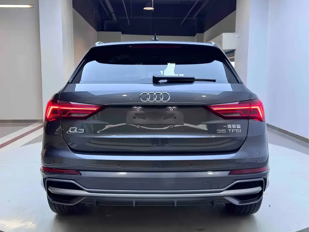 Audi Q3 — фото 6