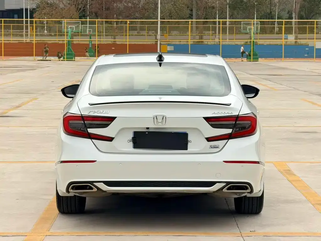 Honda Accord — фото 2