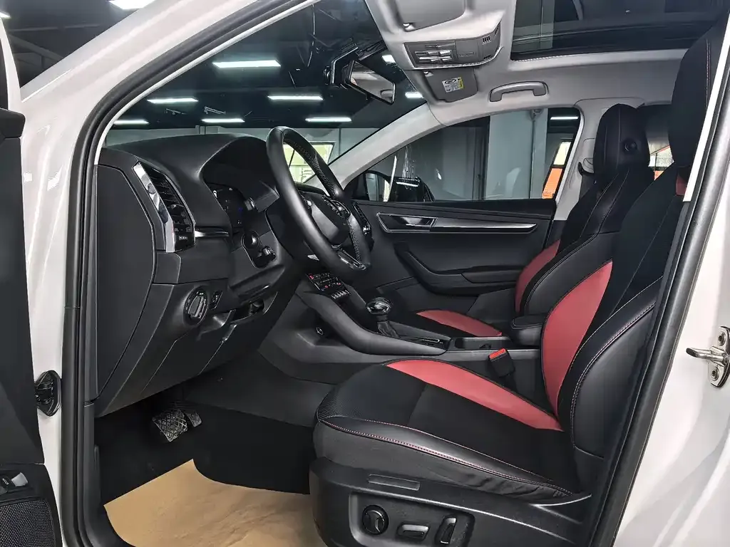 Skoda Karoq — фото 5