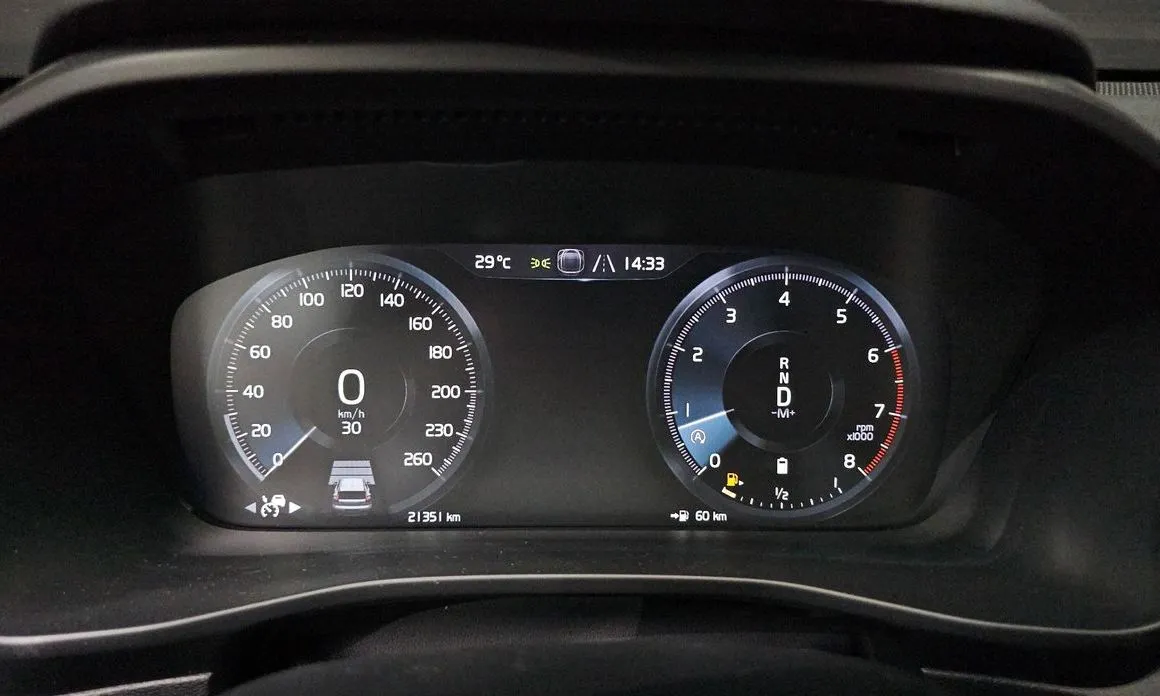 Volvo XC40 2022 из KR, фото 6
