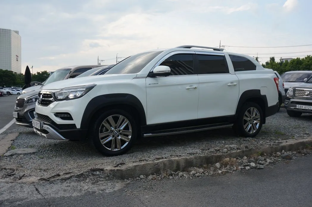 KG Mobility (Ssangyong) Rexton — фото 7