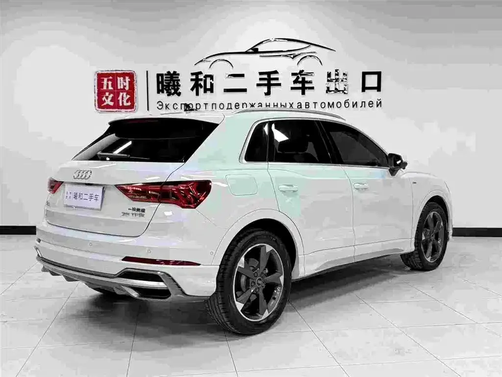 Audi Q3 — фото 6
