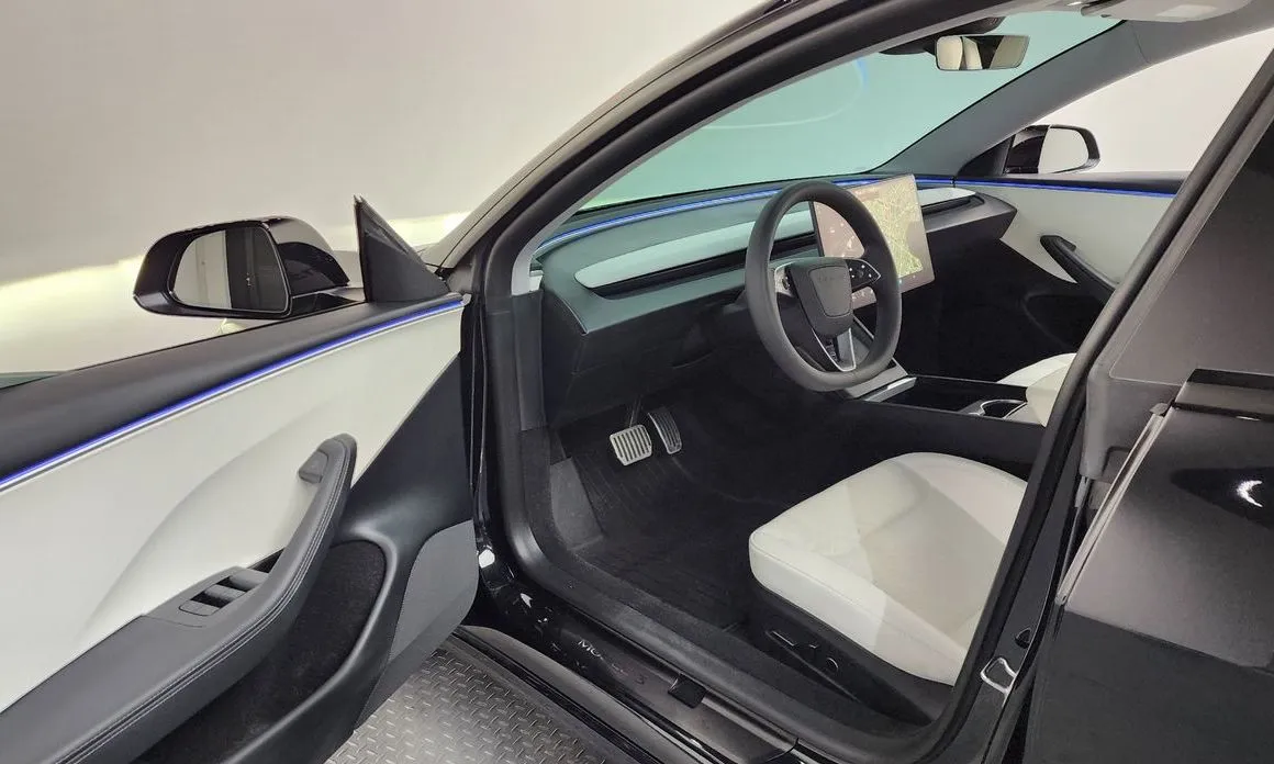 Tesla Model 3 — фото 6