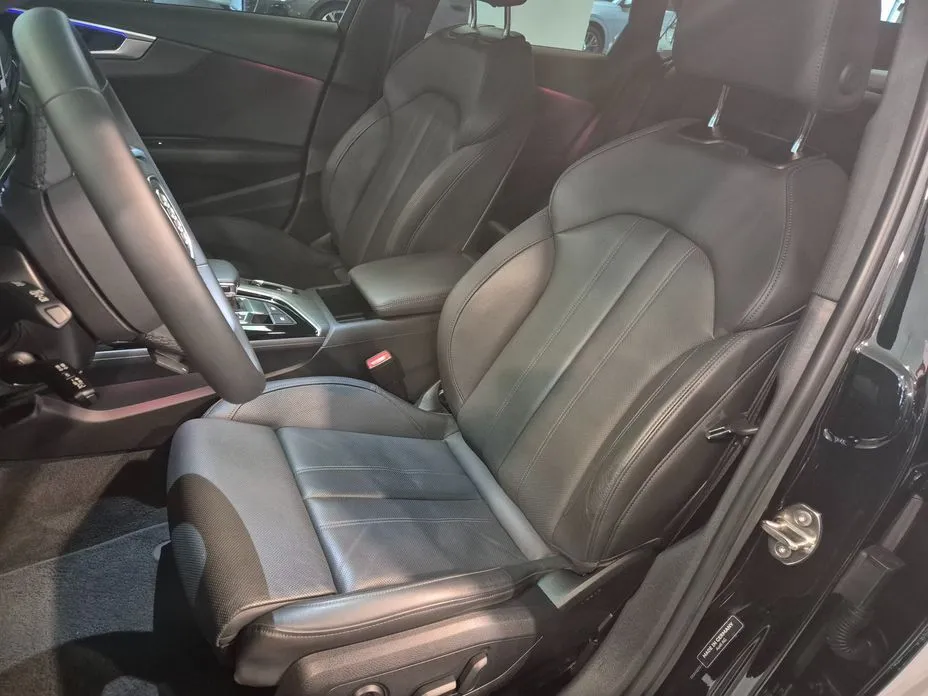 Audi A4 2023 из KR, фото 4