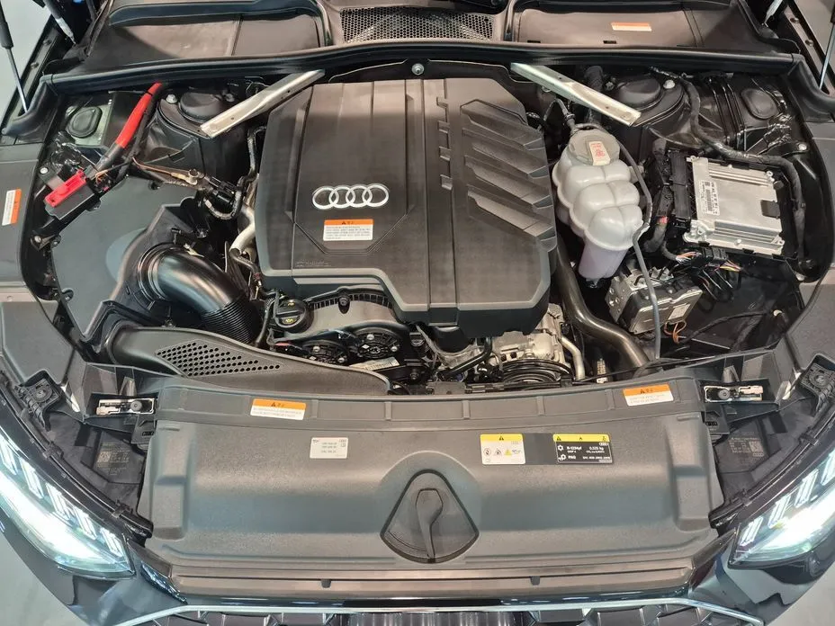Audi A4 2023 из KR, фото 10