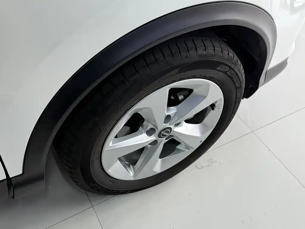Nissan Qashqai — фото 4