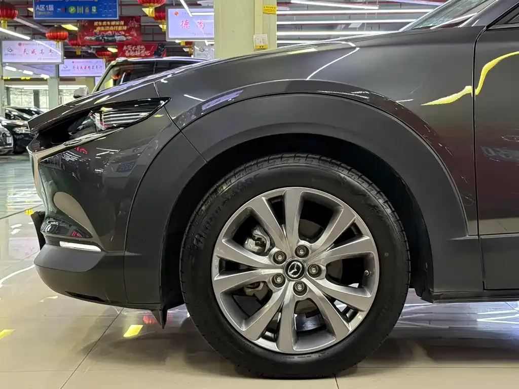 Mazda CX-30 — фото 7