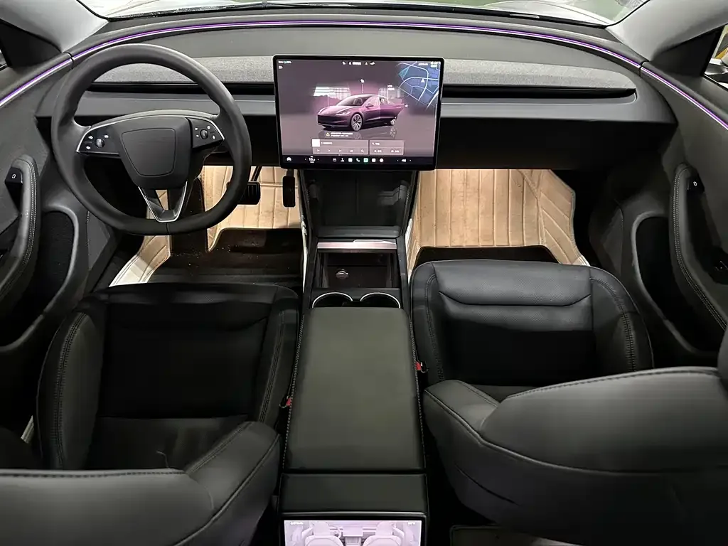 Tesla Model 3 — фото 10