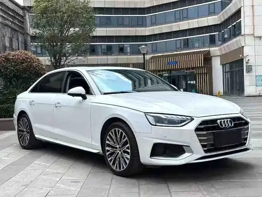 Audi A4L — фото 3