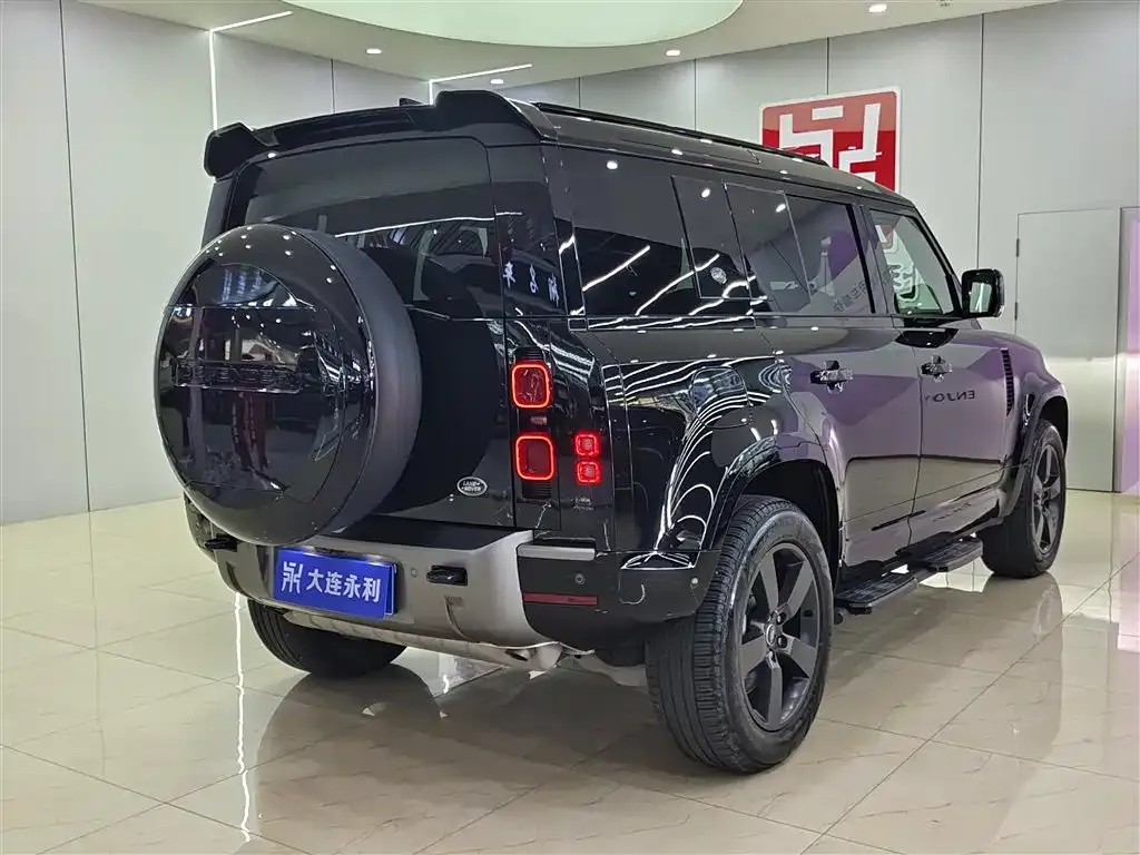 Land Rover Defender — фото 3