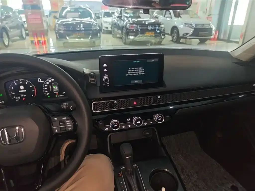 Honda Civic — фото 2