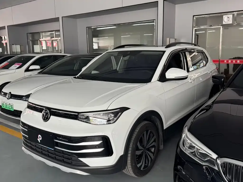 Volkswagen Tharu — фото 1