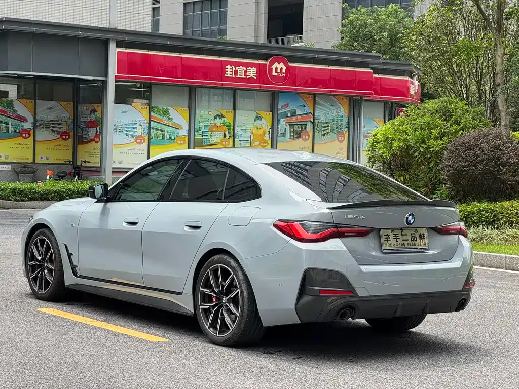 BMW 4 Series 2023 из CN, фото 8