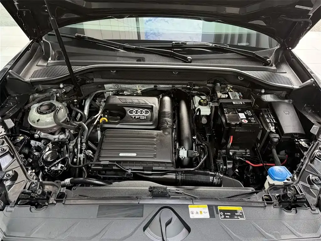 Audi Q2L 2021 из CN, фото 9
