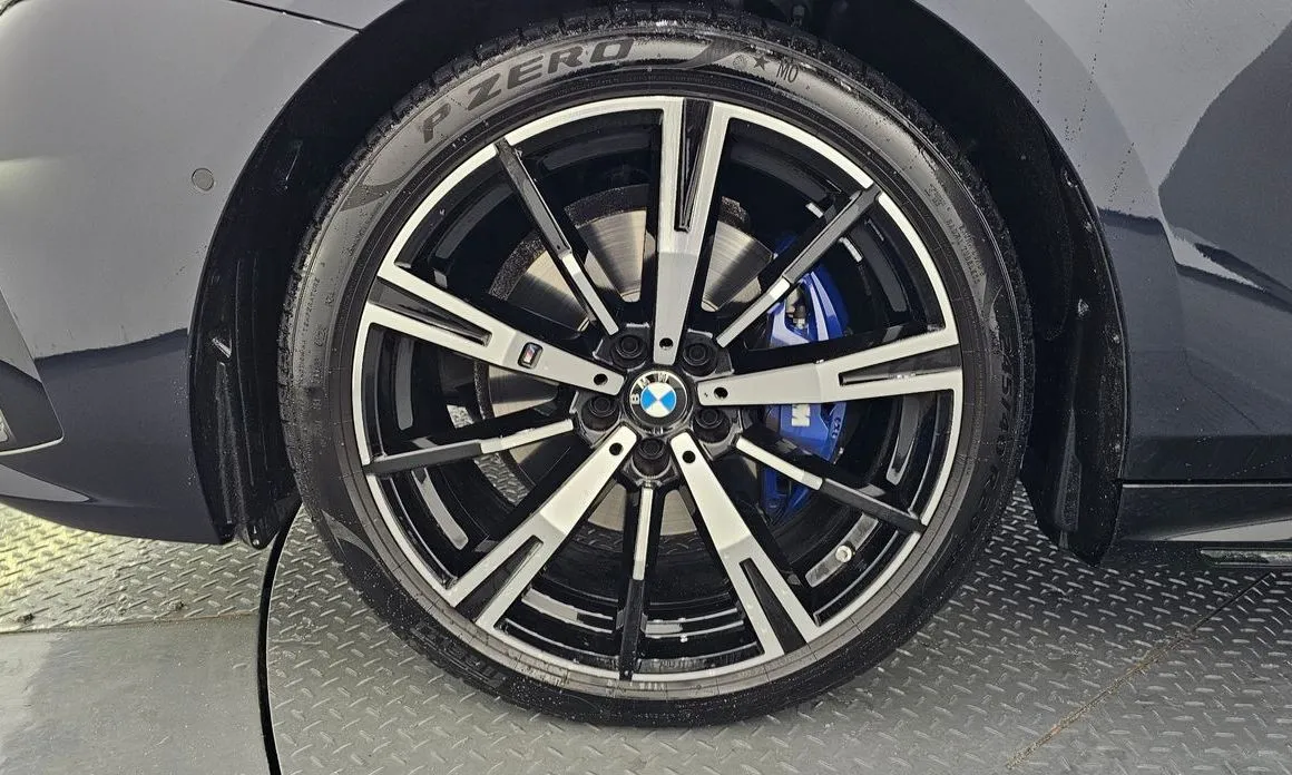 BMW 5-Series 2025 из KR, фото 7
