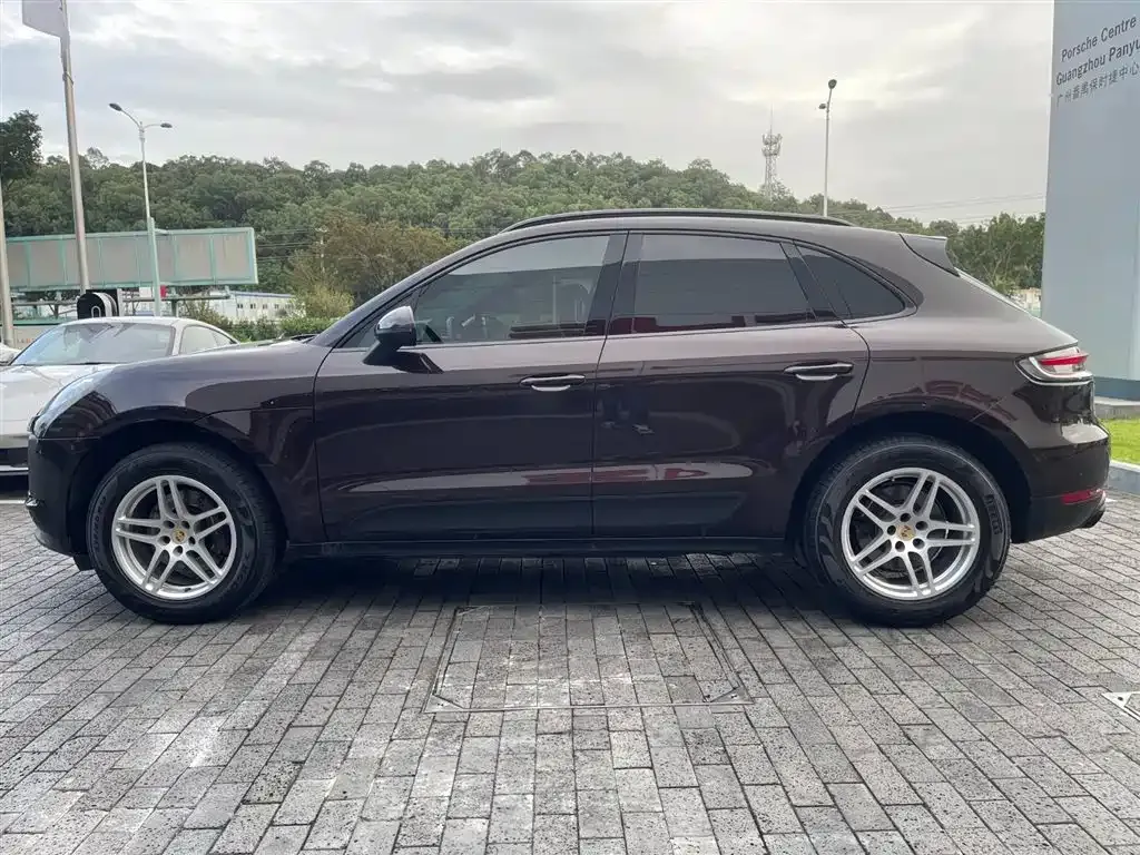 Porsche Macan — фото 8