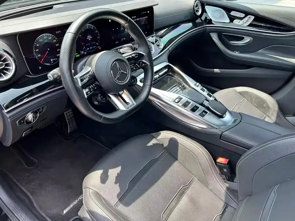 Mercedes-Benz AMG GT — фото 4