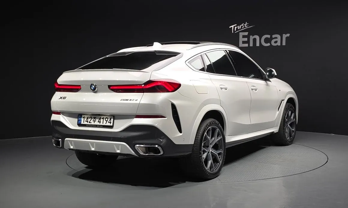 BMW X6 2023 из KR, фото 3