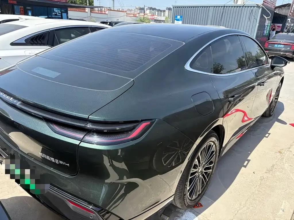 Geely Galaxy Xingyao 8 2025 из CN, фото 7