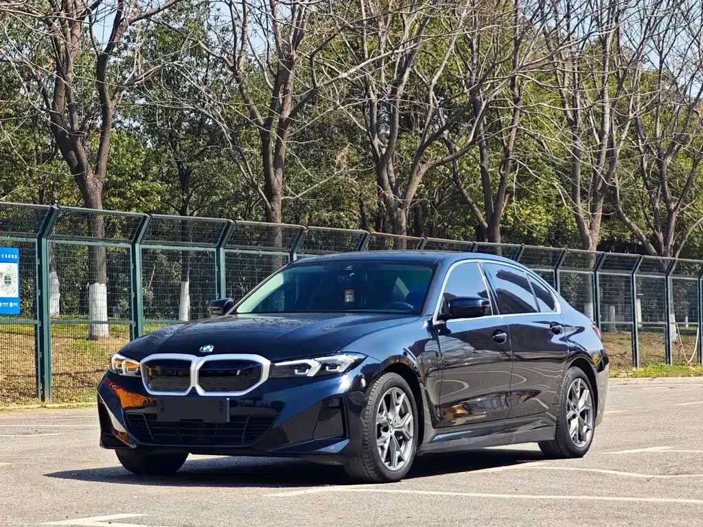 BMW i3 — фото 1