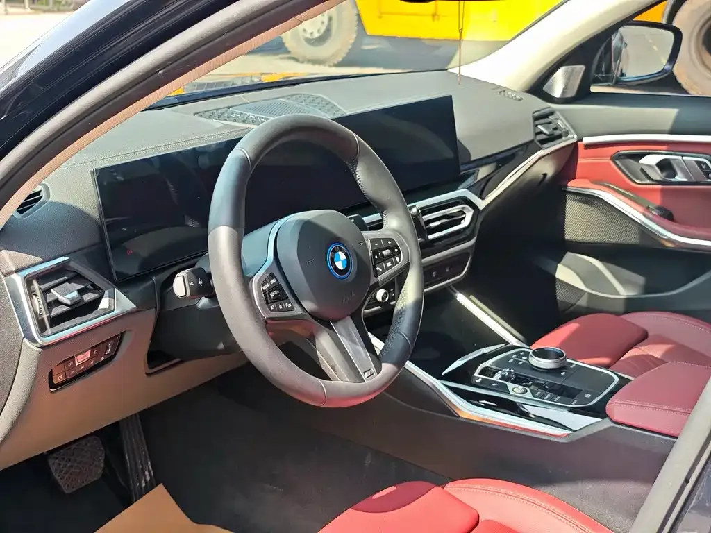 BMW i3 — фото 3