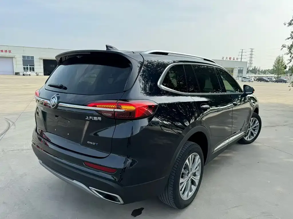 Buick Envision Plus — фото 5
