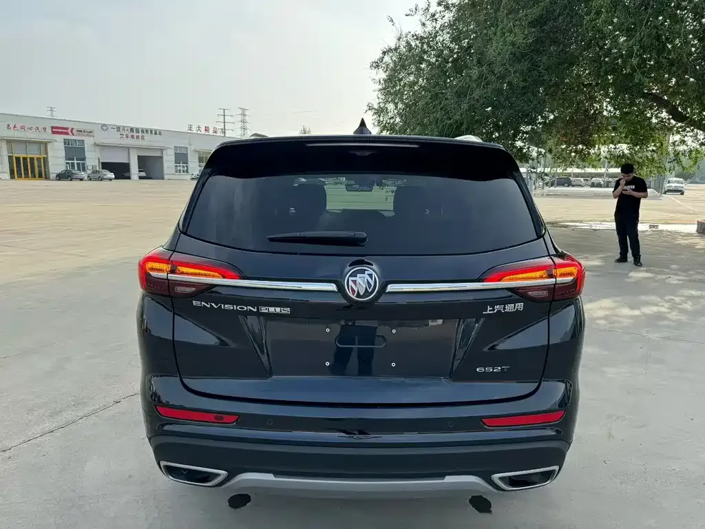 Buick Envision Plus — фото 4