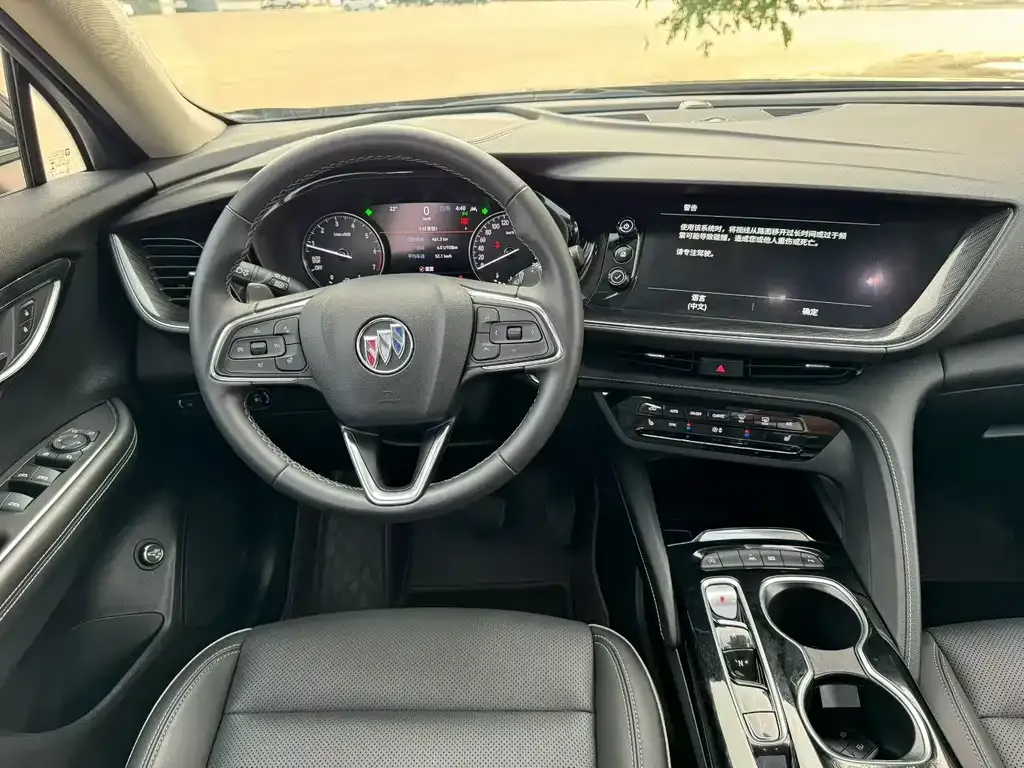 Buick Envision Plus — фото 7