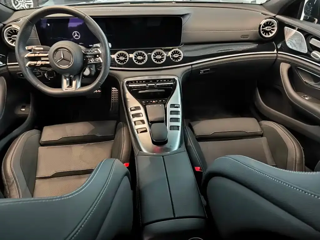Mercedes-Benz AMG GT — фото 10