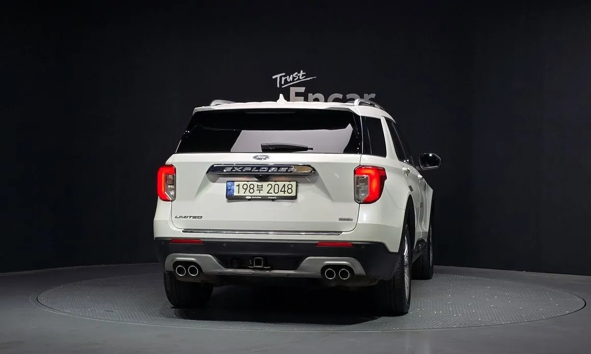 Ford Explorer 2021 из KR, фото 2