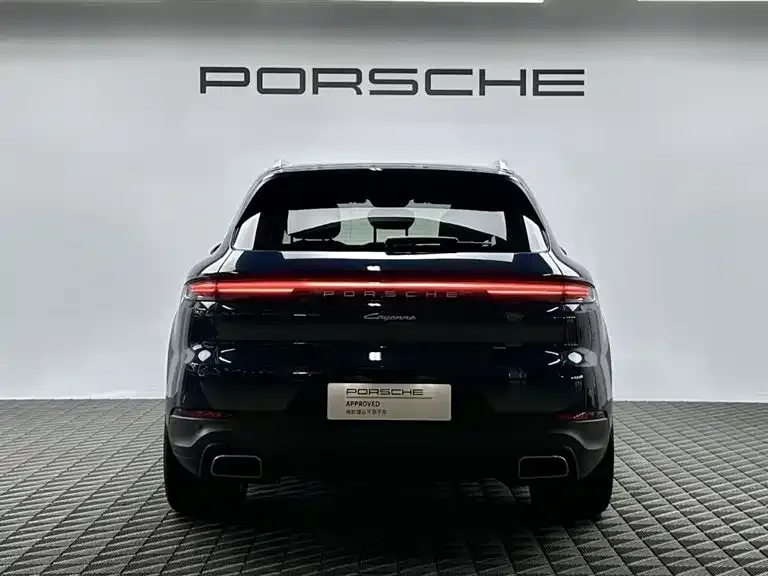 Porsche Cayenne — фото 4